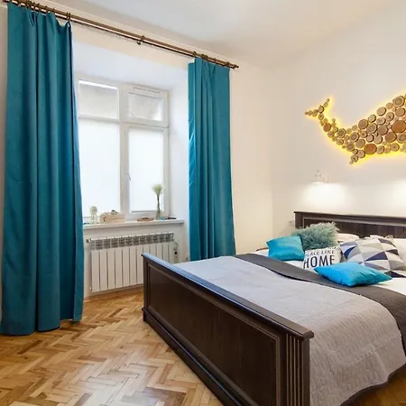 Apartment On Krakivska Street