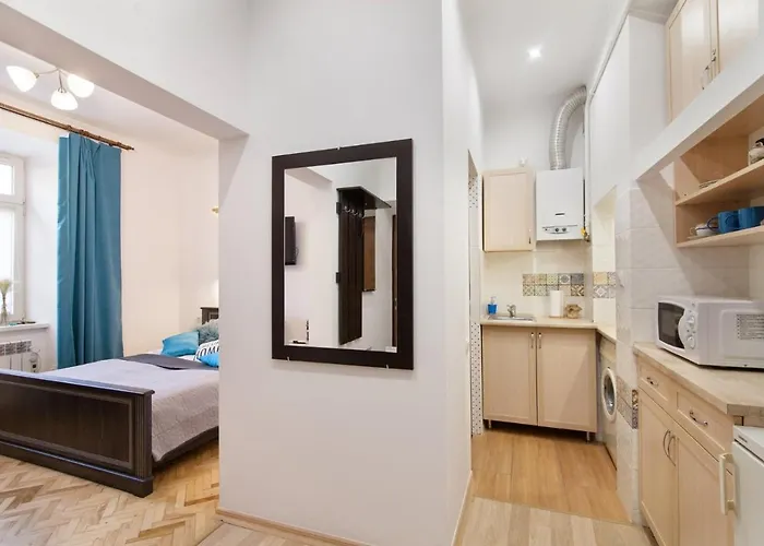 On Krakivska Street דירה *